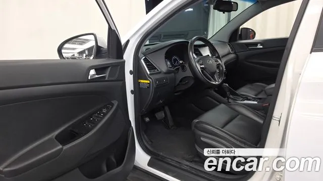 Hyundai Tucson 2015 thumb 10