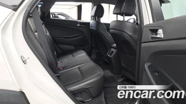 Hyundai Tucson 2015 thumb 12