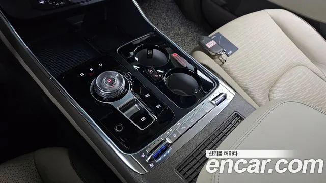 Kia Carnival 2023 thumb 9