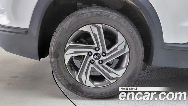 Hyundai Santa Fe 2022 thumb 5