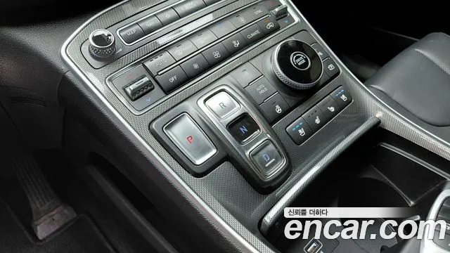 Hyundai Santa Fe 2022 thumb 9
