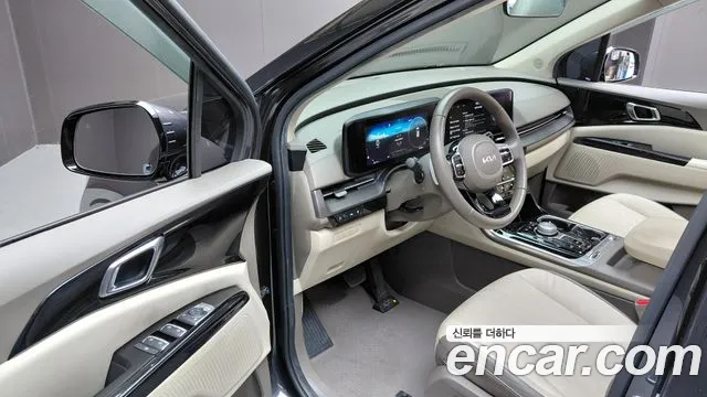 Kia Carnival 2022 thumb 10