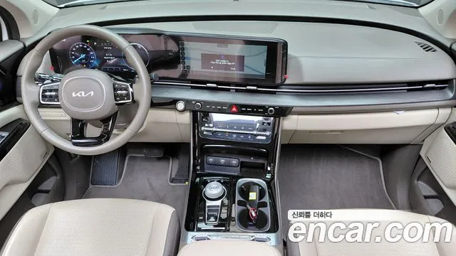 Kia Carnival 2023 thumb 7