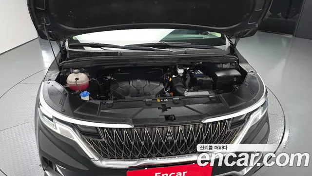 Kia Carnival 2020 thumb 5