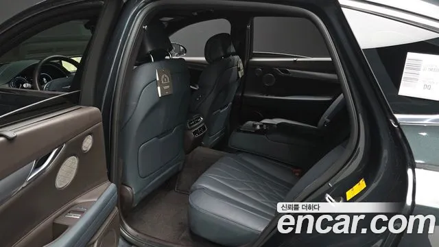 Genesis G80 2023 thumb 10