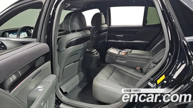 Genesis G90 2023 thumb 11