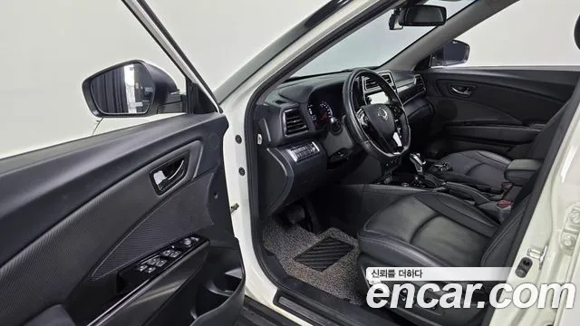 KG_Mobility_Ssangyong TIBOLI 2019 thumb 11