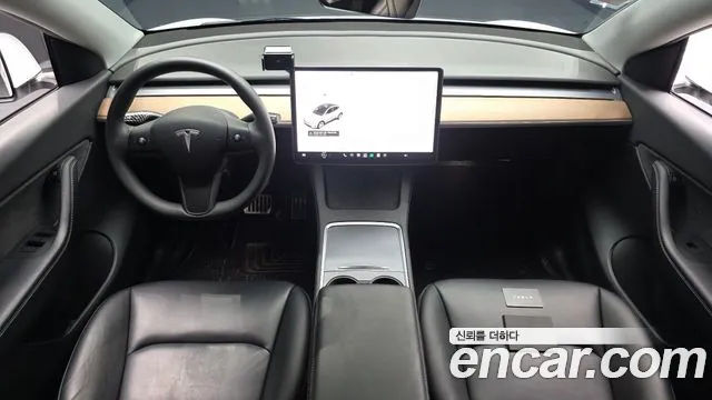 Tesla Model Y 2021 thumb 7