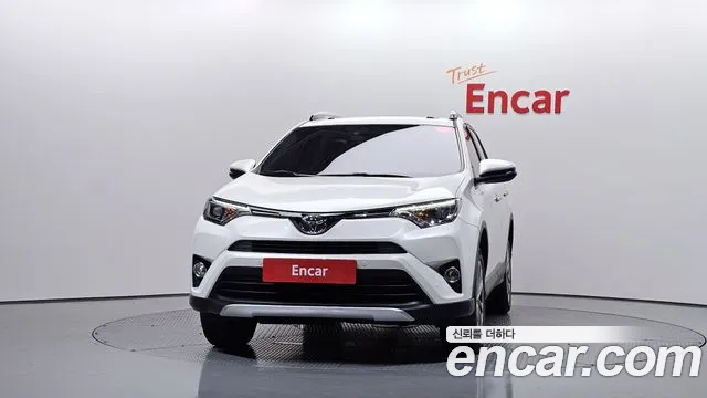 Toyota RAV4 2016 thumb 3