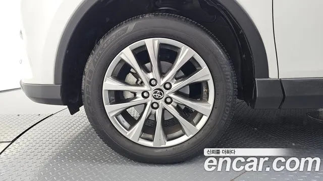Toyota RAV4 2016 thumb 5