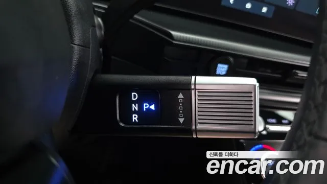 Hyundai Santa Fe 2024 thumb 9