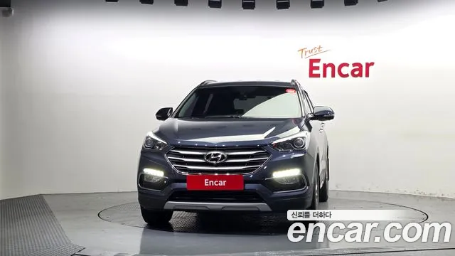 Hyundai Santa Fe 2016 thumb 3