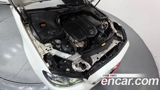 Mercedes-Benz E-Класс 2017 thumb 6