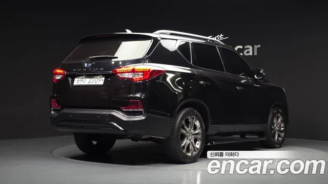 KG_Mobility_Ssangyong Rexton 2018 thumb 2