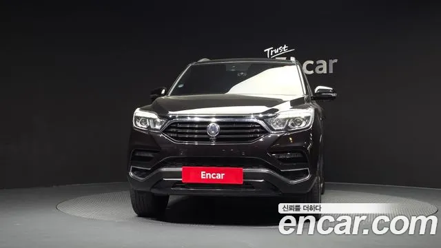 KG_Mobility_Ssangyong Rexton 2018 thumb 3