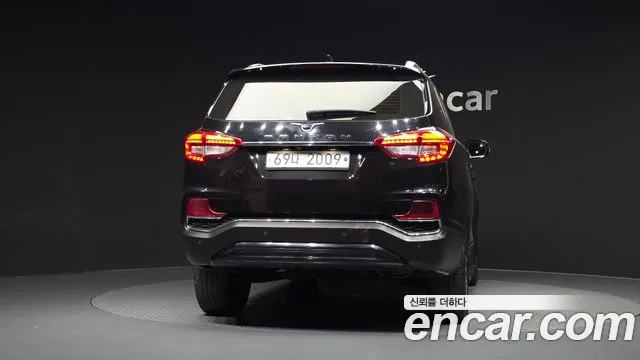 KG_Mobility_Ssangyong Rexton 2018 thumb 4
