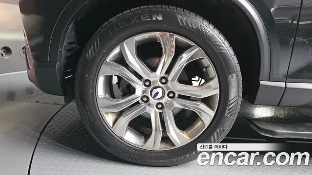 KG_Mobility_Ssangyong Rexton 2018 thumb 5