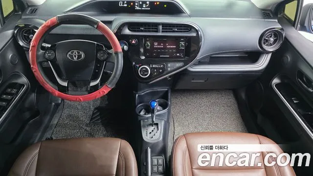 Toyota Prius 2018 thumb 7