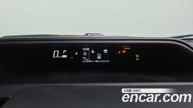 Toyota Prius 2018 thumb 8