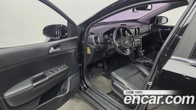 Kia Sportage 2016 thumb 10