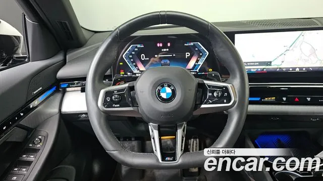 BMW 5-Series 2024 thumb 12