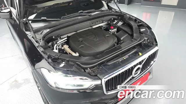 Volvo XC60 2019 thumb 6