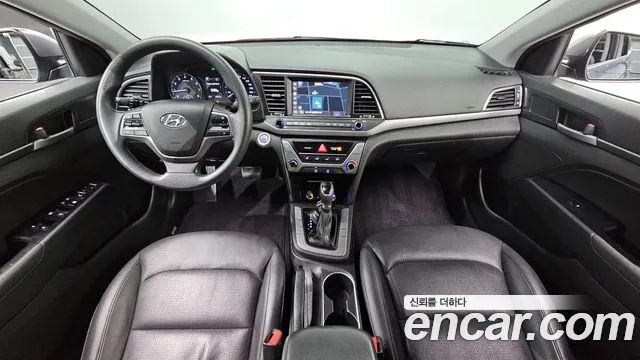 Hyundai Avante 2017 thumb 7