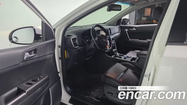 Kia Sportage 2015 thumb 10