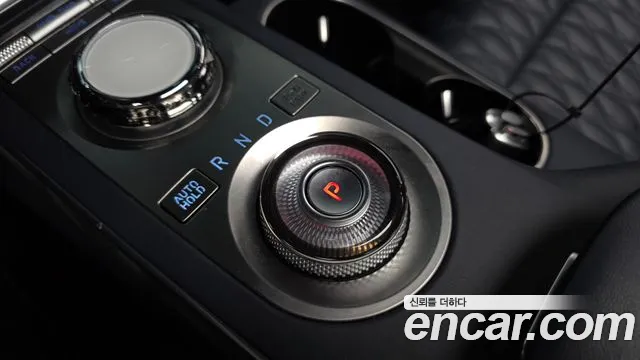 Genesis GV70 2021 thumb 9