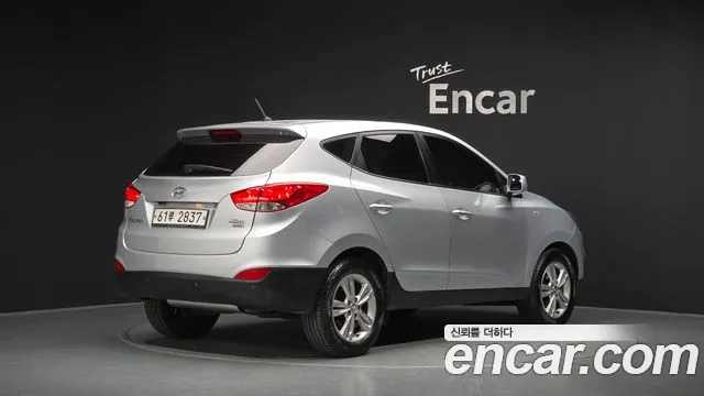 Hyundai Tucson 2013 thumb 2