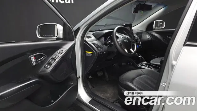 Hyundai Tucson 2013 thumb 10