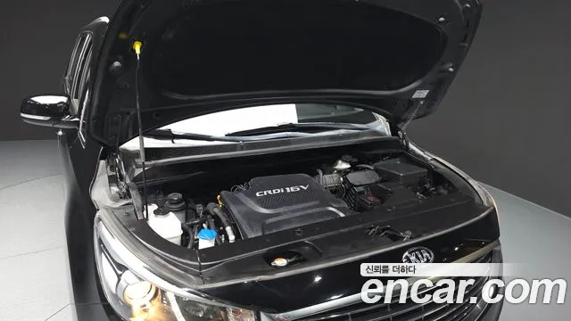 Kia Carnival 2017 thumb 5