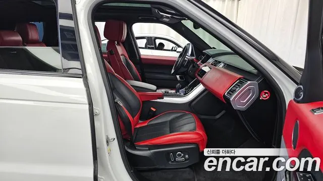 Land Rover Range Rover Sport 2019 thumb 11