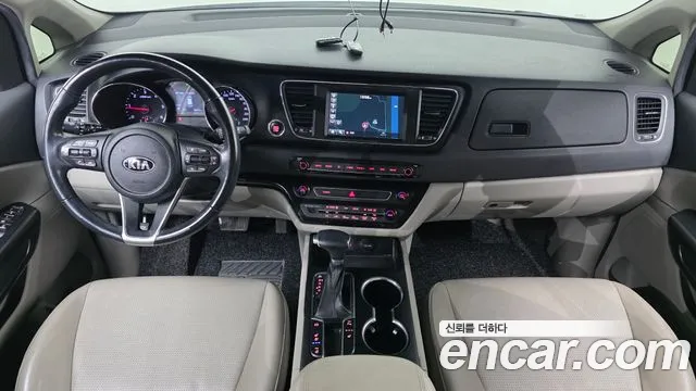 Kia Carnival 2020 thumb 7
