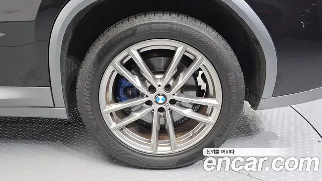 BMW X4 2021 thumb 4
