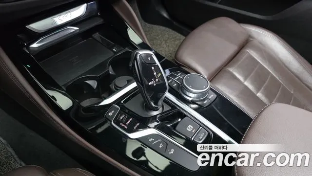 BMW X4 2021 thumb 8