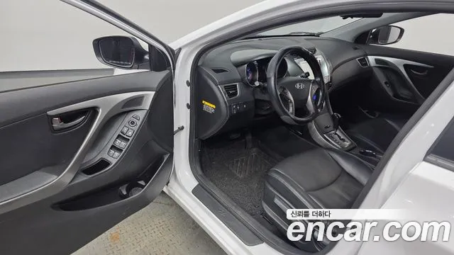 Hyundai Avante 2013 thumb 10