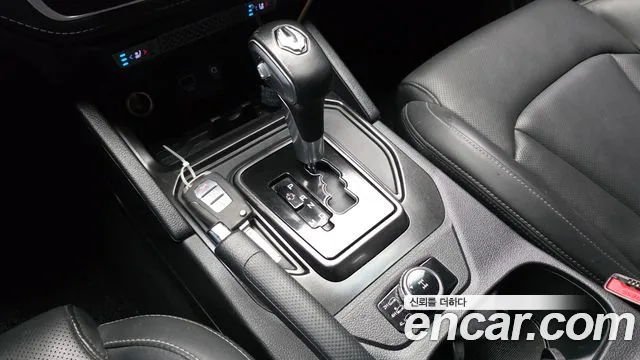 KG_Mobility_Ssangyong Rexton 2019 thumb 8