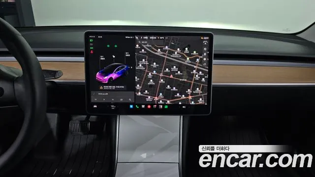 Tesla Model 3 2020 thumb 12