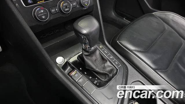 Volkswagen Tiguan 2018 thumb 8