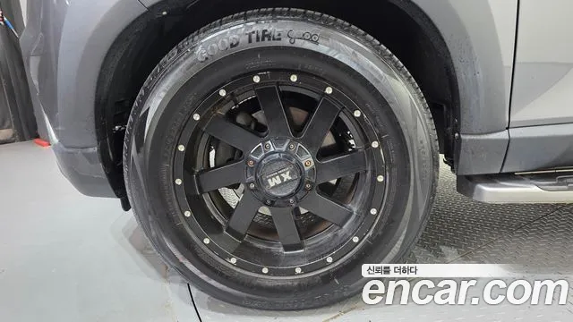 KG_Mobility_Ssangyong Rexton 2018 thumb 5