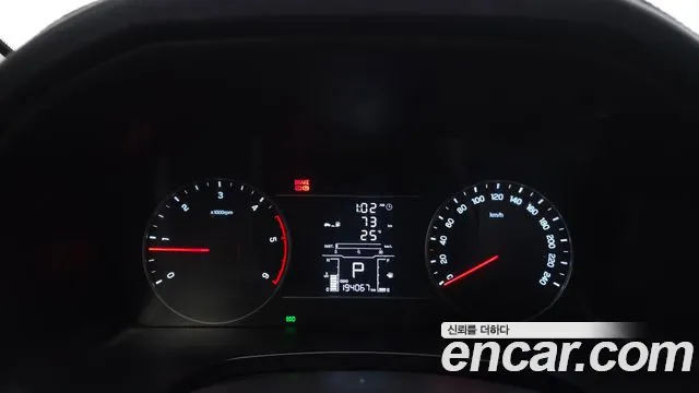 KG_Mobility_Ssangyong Rexton 2018 thumb 8