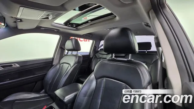 KG_Mobility_Ssangyong Rexton 2018 thumb 11