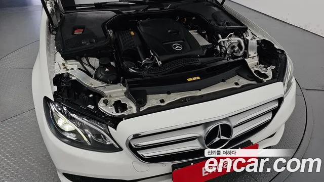 Mercedes-Benz E-Класс 2019 thumb 6