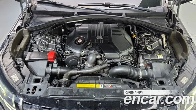 Land Rover Range Rover Velar 2017 thumb 6