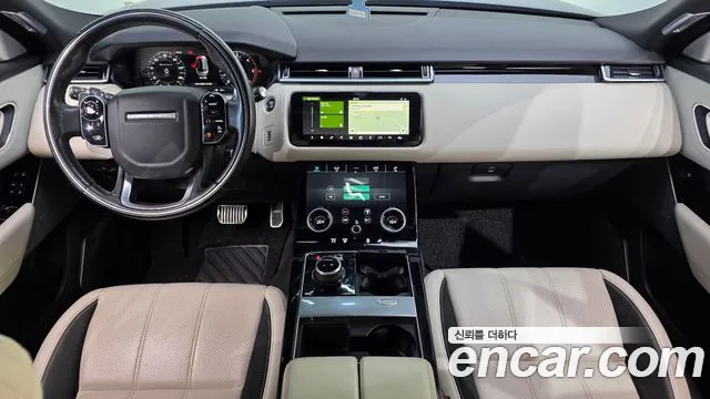 Land Rover Range Rover Velar 2017 thumb 7