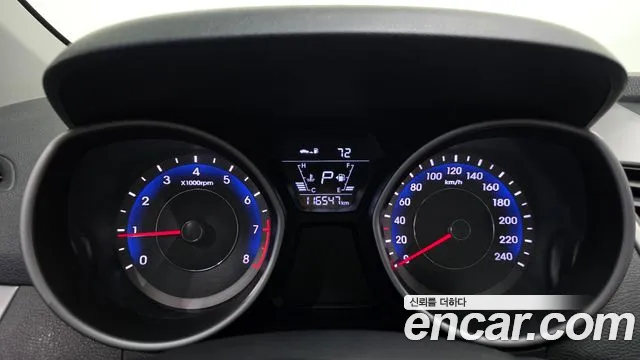 Hyundai Avante 2014 thumb 8