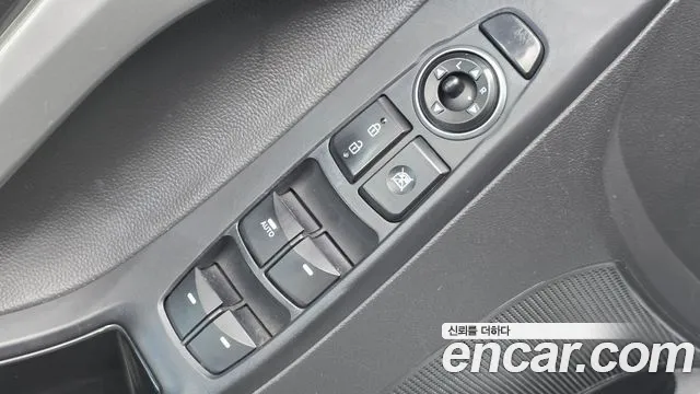 Hyundai Avante 2014 thumb 12