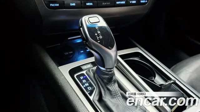 Hyundai Genesis 2016 thumb 9