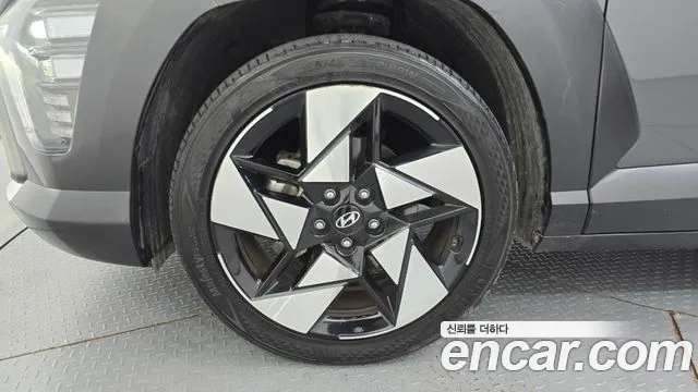 Hyundai Kona 2023 thumb 5